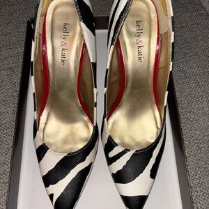 Kelly & Katie Black and White Pointed-Toe Slingback Heels